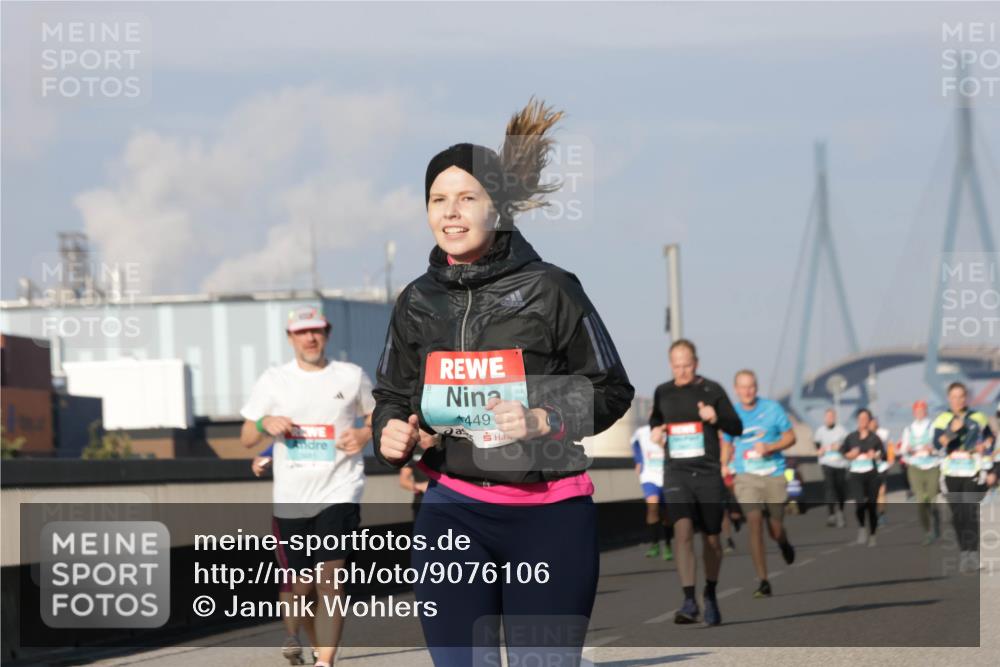 03.10.2025 - Köhlbrandbrückenlauf Jannik Wohlers http://msf.ph/oto/9076106 03.10.2025 09:51:45 Position 3 449 meine-sportfotos.de