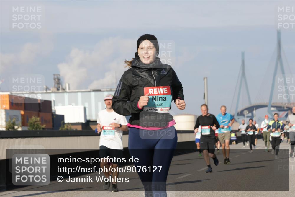 03.10.2025 - Köhlbrandbrückenlauf Jannik Wohlers http://msf.ph/oto/9076127 03.10.2025 09:51:46 Position 3 1449 meine-sportfotos.de