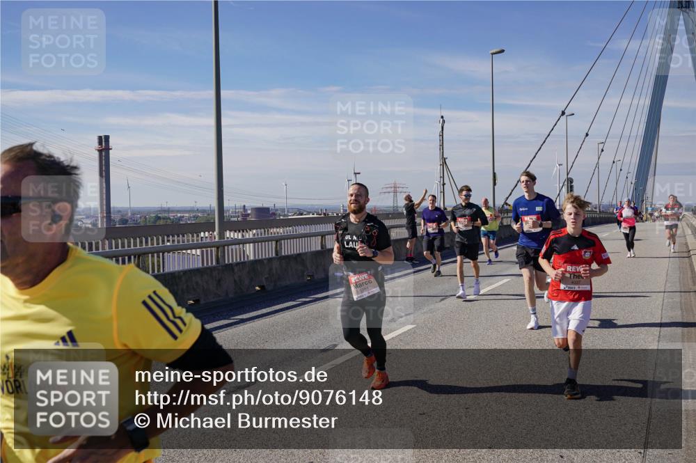 03.10.2025 - Köhlbrandbrückenlauf Michael Burmester http://msf.ph/oto/9076148 03.10.2025 12:41:15 Position 2 4337 meine-sportfotos.de