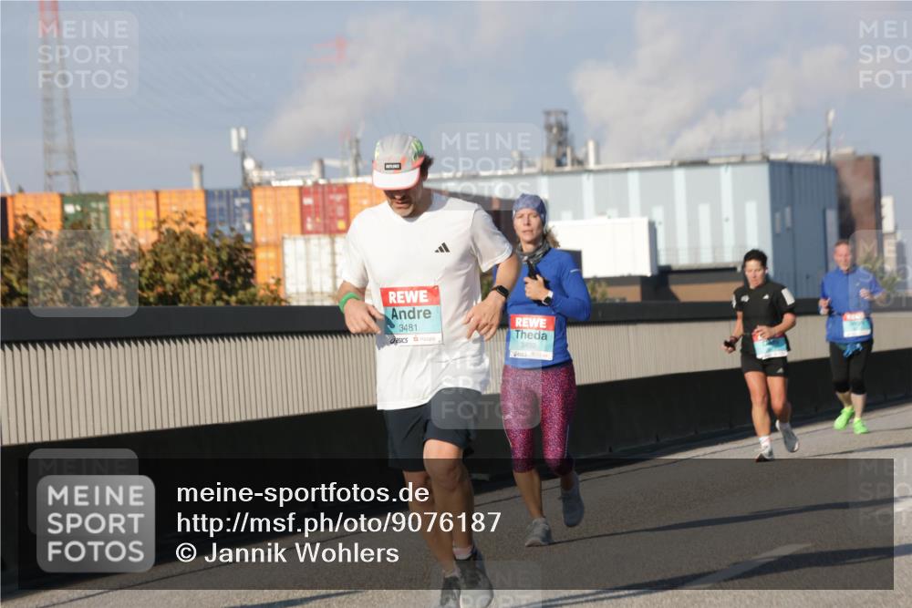 03.10.2025 - Köhlbrandbrückenlauf Jannik Wohlers http://msf.ph/oto/9076187 03.10.2025 09:51:48 Position 3 3481, 3492 meine-sportfotos.de