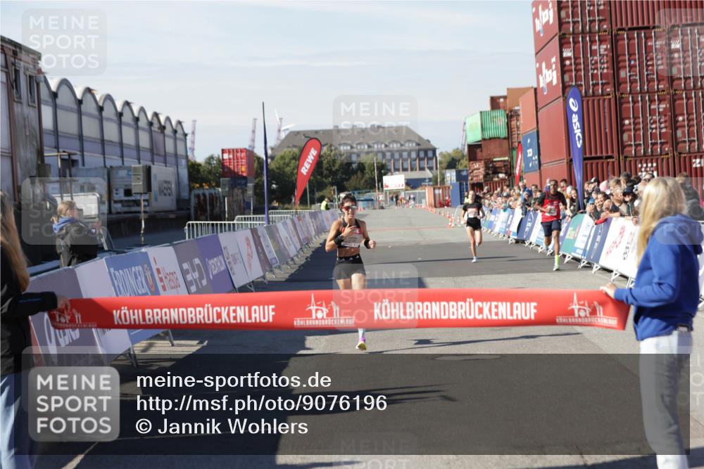03.10.2025 - Köhlbrandbrückenlauf Jannik Wohlers http://msf.ph/oto/9076196 03.10.2025 12:46:48 Ziel 4027, 6483, 6516, 6740 meine-sportfotos.de
