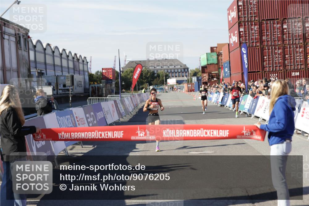 03.10.2025 - Köhlbrandbrückenlauf Jannik Wohlers http://msf.ph/oto/9076205 03.10.2025 12:46:48 Ziel 4027, 6483, 6516, 6740 meine-sportfotos.de