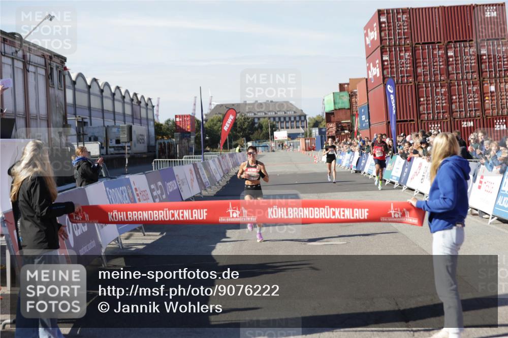 03.10.2025 - Köhlbrandbrückenlauf Jannik Wohlers http://msf.ph/oto/9076222 03.10.2025 12:46:48 Ziel 4027, 6483, 6516, 6740 meine-sportfotos.de