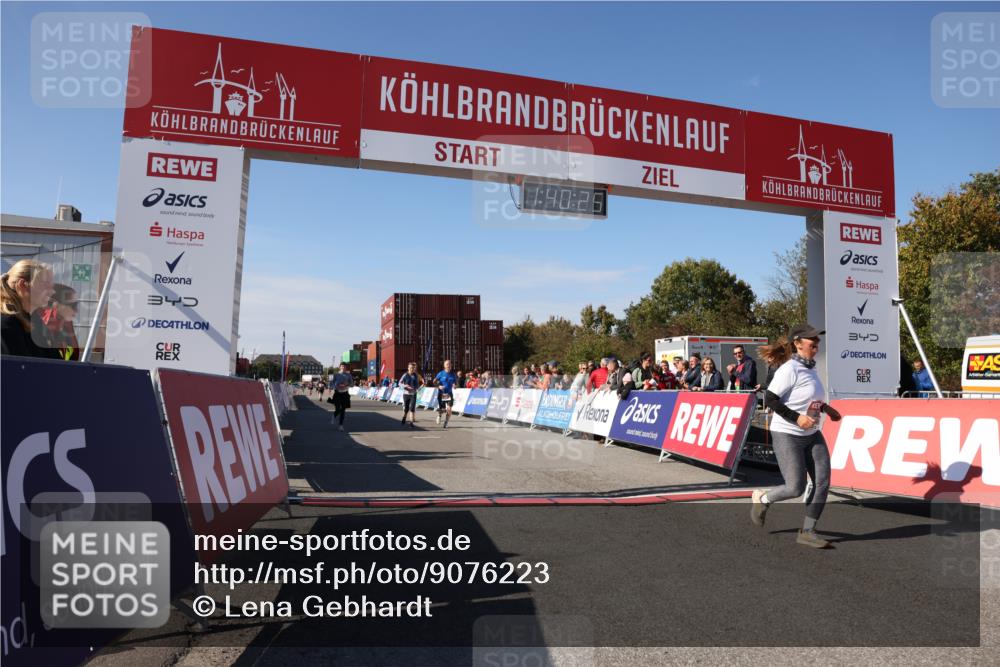 03.10.2025 - Köhlbrandbrückenlauf Lena Gebhardt http://msf.ph/oto/9076223 03.10.2025 13:40:26 Ziel 5270, 5613, 6245, 6278, 6284 meine-sportfotos.de