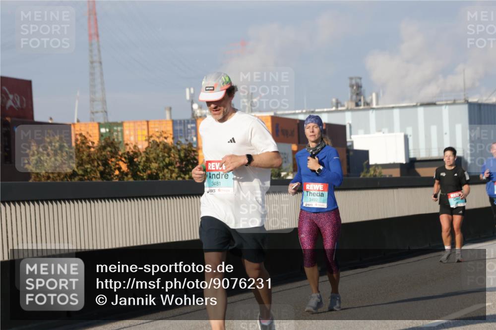 03.10.2025 - Köhlbrandbrückenlauf Jannik Wohlers http://msf.ph/oto/9076231 03.10.2025 09:51:49 Position 3 3481, 3492 meine-sportfotos.de