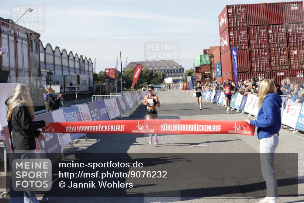 03.10.2025 - Köhlbrandbrückenlauf Jannik Wohlers http://msf.ph/oto/9076232 03.10.2025 12:46:48 Ziel 4027, 6483, 6516, 6740 meine-sportfotos.de