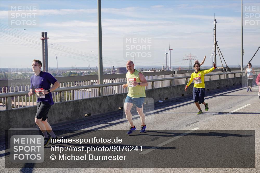 03.10.2025 - Köhlbrandbrückenlauf Michael Burmester http://msf.ph/oto/9076241 03.10.2025 12:41:18 Position 2  meine-sportfotos.de