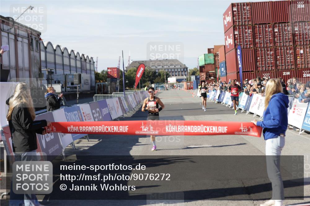 03.10.2025 - Köhlbrandbrückenlauf Jannik Wohlers http://msf.ph/oto/9076272 03.10.2025 12:46:48 Ziel 4027, 6483, 6516, 6740 meine-sportfotos.de