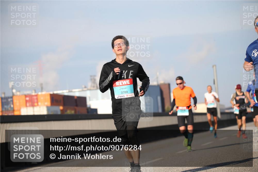 03.10.2025 - Köhlbrandbrückenlauf Jannik Wohlers http://msf.ph/oto/9076284 03.10.2025 09:42:50 Position 3 3789 meine-sportfotos.de