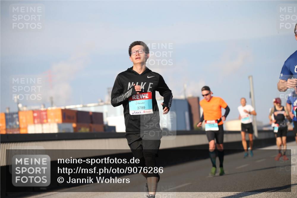 03.10.2025 - Köhlbrandbrückenlauf Jannik Wohlers http://msf.ph/oto/9076286 03.10.2025 09:42:50 Position 3 3789 meine-sportfotos.de