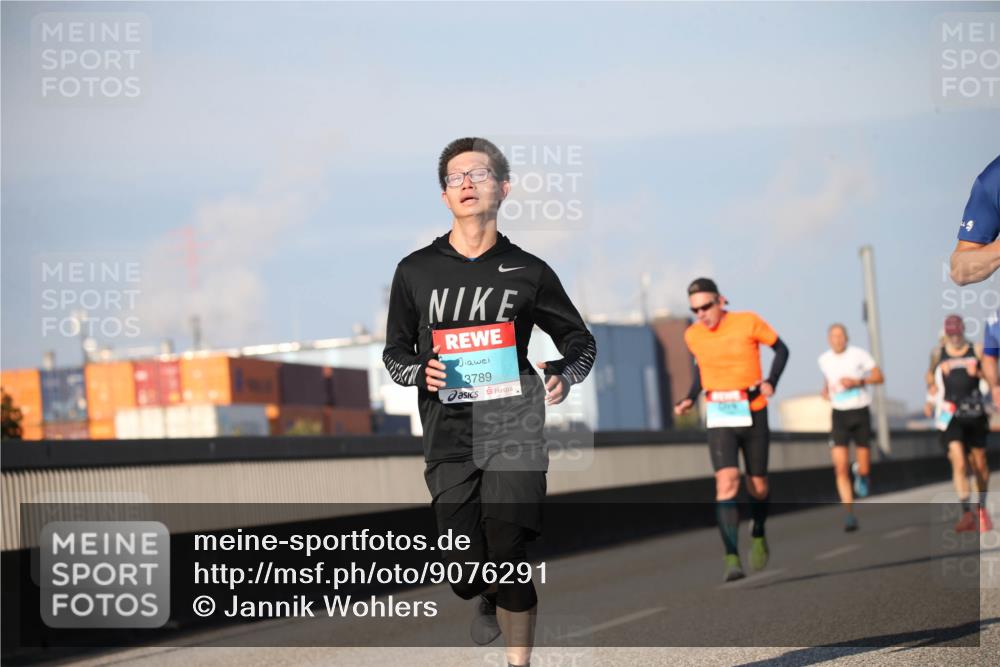 03.10.2025 - Köhlbrandbrückenlauf Jannik Wohlers http://msf.ph/oto/9076291 03.10.2025 09:42:50 Position 3 3789 meine-sportfotos.de