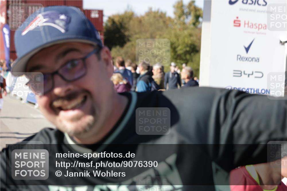 03.10.2025 - Köhlbrandbrückenlauf Jannik Wohlers http://msf.ph/oto/9076390 03.10.2025 13:17:01 Ziel 4168, 4242, 4331, 4359, 4361, 4605, 4861, 4978, 4982, 5033, 5053, 5073, 5087, 5090, 5100, 5166, 5302, 5385, 5386, 5453, 5467, 5479, 5840, 6286, 6474, 6623, 6626, 6658 meine-sportfotos.de