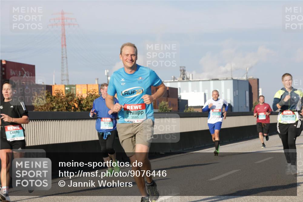 03.10.2025 - Köhlbrandbrückenlauf Jannik Wohlers http://msf.ph/oto/9076446 03.10.2025 09:51:55 Position 3 2671, 321, 3585, 1377 meine-sportfotos.de