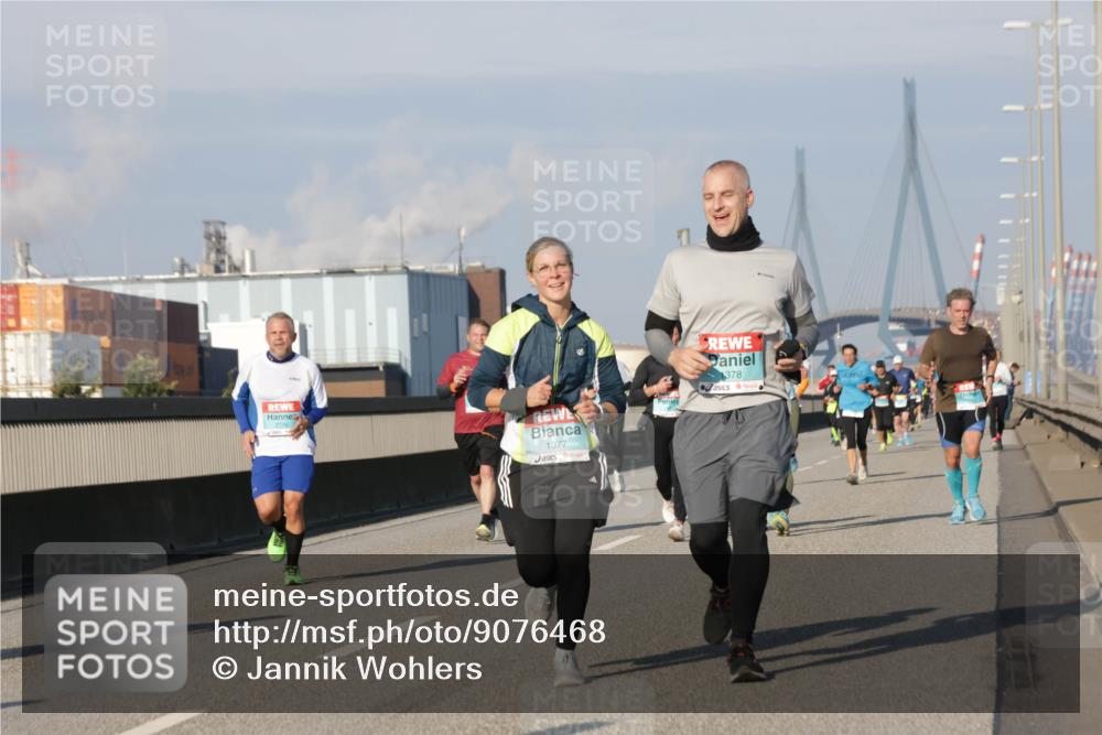 03.10.2025 - Köhlbrandbrückenlauf Jannik Wohlers http://msf.ph/oto/9076468 03.10.2025 09:51:56 Position 3 1377, 1378 meine-sportfotos.de