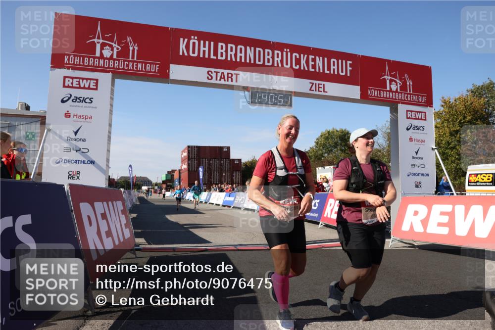 03.10.2025 - Köhlbrandbrückenlauf Lena Gebhardt http://msf.ph/oto/9076475 03.10.2025 13:40:52 Ziel 5495, 5496, 6134, 6135 meine-sportfotos.de
