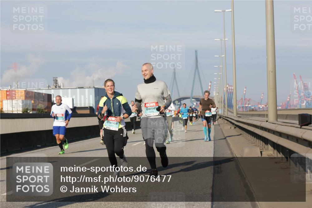 03.10.2025 - Köhlbrandbrückenlauf Jannik Wohlers http://msf.ph/oto/9076477 03.10.2025 09:51:56 Position 3 1377, 1378 meine-sportfotos.de