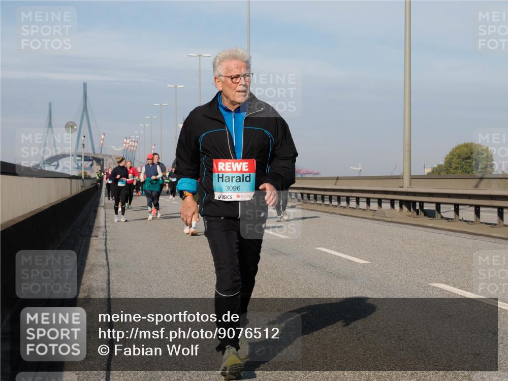 03.10.2025 - Köhlbrandbrückenlauf Fabian Wolf http://msf.ph/oto/9076512 03.10.2025 10:15:26 Position 3 3096 meine-sportfotos.de