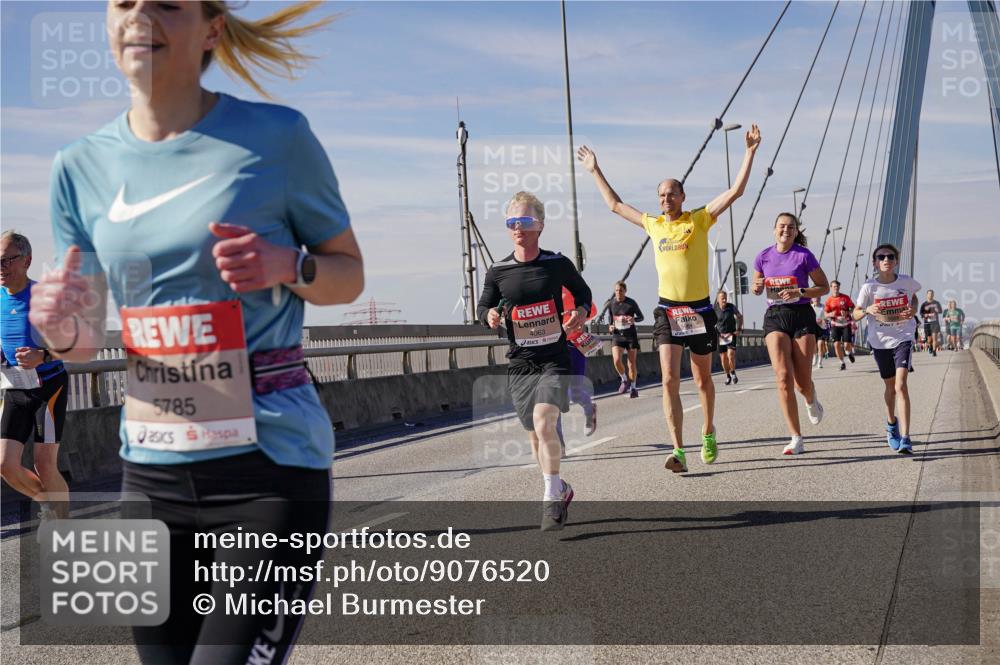 03.10.2025 - Köhlbrandbrückenlauf Michael Burmester http://msf.ph/oto/9076520 03.10.2025 12:41:41 Position 2 5785, 4063 meine-sportfotos.de