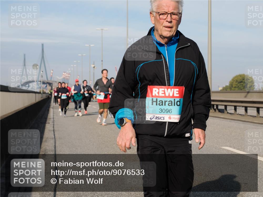 03.10.2025 - Köhlbrandbrückenlauf Fabian Wolf http://msf.ph/oto/9076533 03.10.2025 10:15:27 Position 3 3096 meine-sportfotos.de