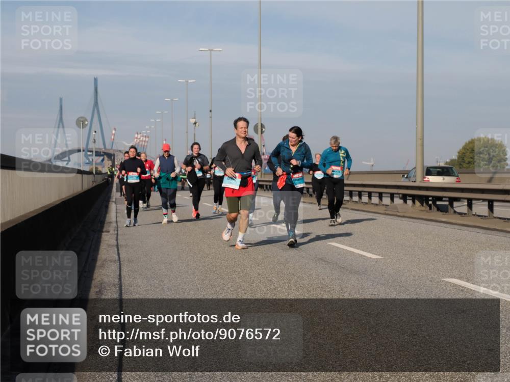 03.10.2025 - Köhlbrandbrückenlauf Fabian Wolf http://msf.ph/oto/9076572 03.10.2025 10:15:28 Position 3  meine-sportfotos.de