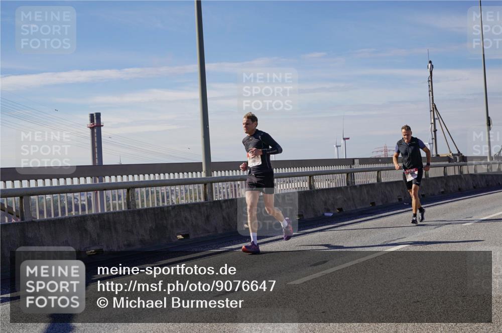 03.10.2025 - Köhlbrandbrückenlauf Michael Burmester http://msf.ph/oto/9076647 03.10.2025 12:41:46 Position 2  meine-sportfotos.de