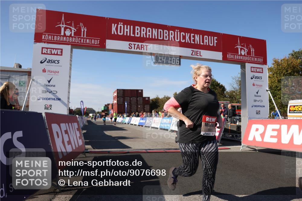 03.10.2025 - Köhlbrandbrückenlauf Lena Gebhardt http://msf.ph/oto/9076698 03.10.2025 13:41:06 Ziel 6317, 6437 meine-sportfotos.de