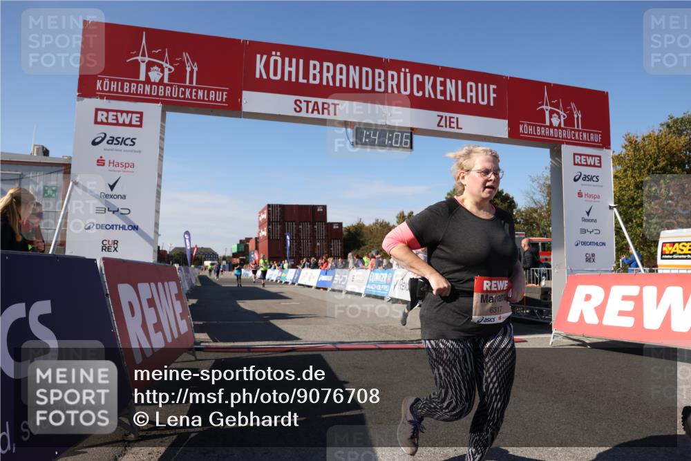 03.10.2025 - Köhlbrandbrückenlauf Lena Gebhardt http://msf.ph/oto/9076708 03.10.2025 13:41:06 Ziel 6317, 6437 meine-sportfotos.de