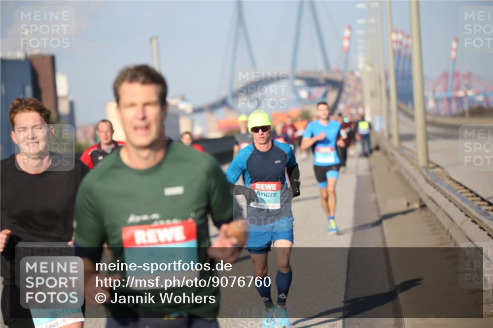 03.10.2025 - Köhlbrandbrückenlauf Jannik Wohlers http://msf.ph/oto/9076760 03.10.2025 09:43:26 Position 3 3531 meine-sportfotos.de