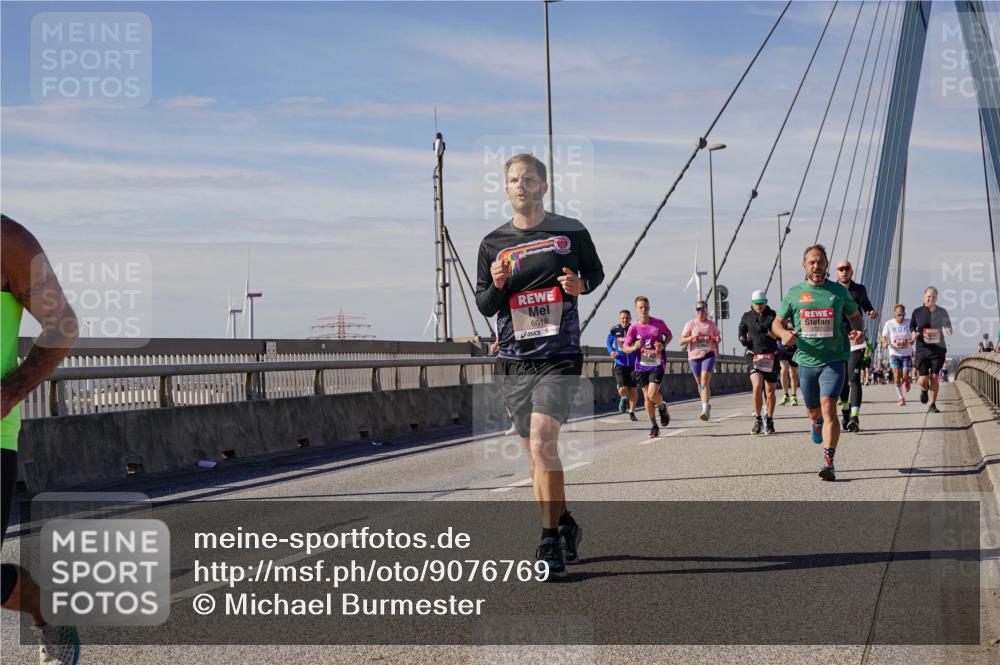 03.10.2025 - Köhlbrandbrückenlauf Michael Burmester http://msf.ph/oto/9076769 03.10.2025 12:41:54 Position 2 6018 meine-sportfotos.de