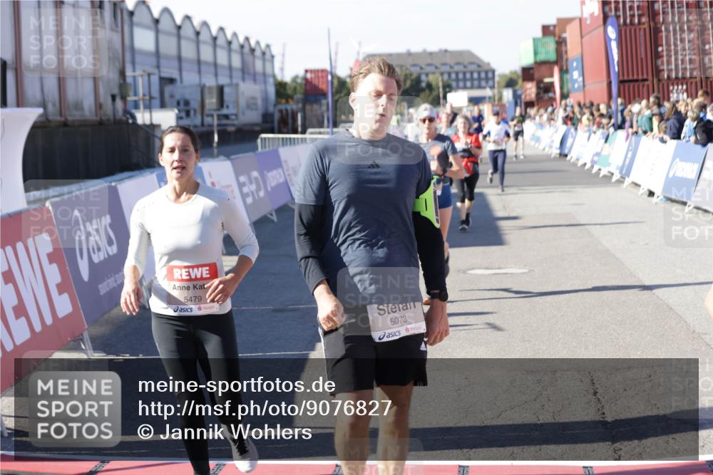 03.10.2025 - Köhlbrandbrückenlauf Jannik Wohlers http://msf.ph/oto/9076827 03.10.2025 13:17:09 Ziel 4242, 4331, 4361, 4861, 4978, 4982, 5033, 5073, 5087, 5090, 5100, 5429, 5479, 5544, 5667, 6431, 6623, 6626 meine-sportfotos.de