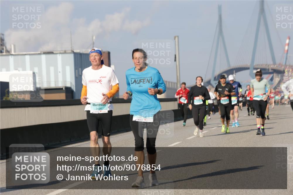 03.10.2025 - Köhlbrandbrückenlauf Jannik Wohlers http://msf.ph/oto/9076854 03.10.2025 09:52:05 Position 3 3426 meine-sportfotos.de