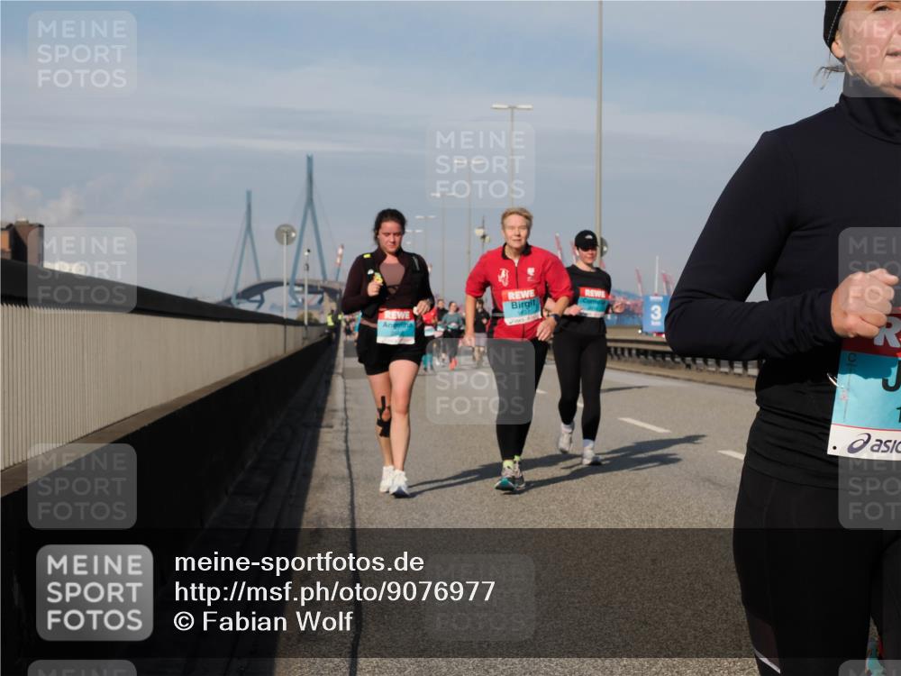 03.10.2025 - Köhlbrandbrückenlauf Fabian Wolf http://msf.ph/oto/9076977 03.10.2025 10:15:37 Position 3  meine-sportfotos.de