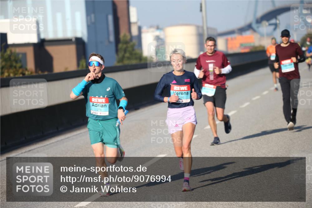 03.10.2025 - Köhlbrandbrückenlauf Jannik Wohlers http://msf.ph/oto/9076994 03.10.2025 09:43:38 Position 3 1275 meine-sportfotos.de