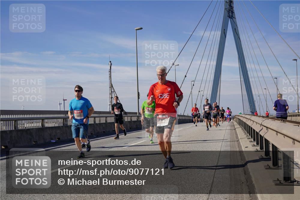 03.10.2025 - Köhlbrandbrückenlauf Michael Burmester http://msf.ph/oto/9077121 03.10.2025 12:42:11 Position 2 4480 meine-sportfotos.de