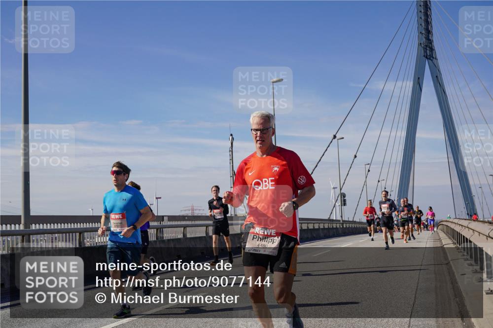03.10.2025 - Köhlbrandbrückenlauf Michael Burmester http://msf.ph/oto/9077144 03.10.2025 12:42:11 Position 2 2, 4480 meine-sportfotos.de