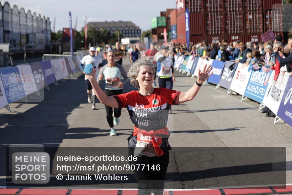03.10.2025 - Köhlbrandbrückenlauf Jannik Wohlers http://msf.ph/oto/9077146 03.10.2025 13:17:14 Ziel 4242, 4361, 4404, 4982, 4988, 5033, 5073, 5087, 5090, 5429, 5479, 5544, 5638, 5642, 5667, 5890, 5943, 6431 meine-sportfotos.de