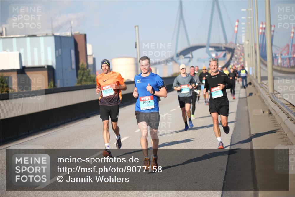 03.10.2025 - Köhlbrandbrückenlauf Jannik Wohlers http://msf.ph/oto/9077158 03.10.2025 09:43:48 Position 3 3181 meine-sportfotos.de