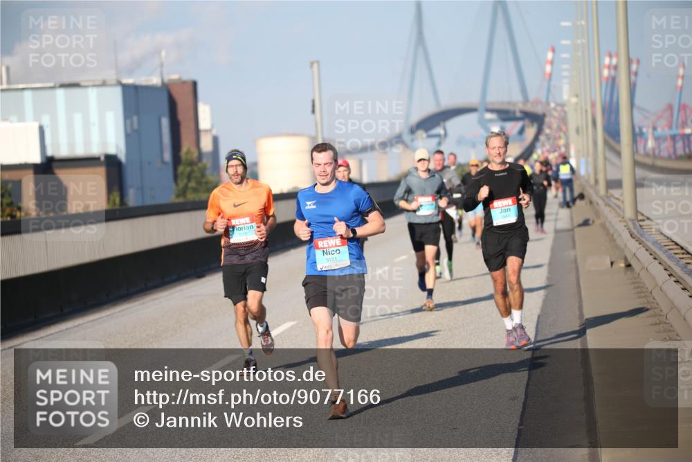 03.10.2025 - Köhlbrandbrückenlauf Jannik Wohlers http://msf.ph/oto/9077166 03.10.2025 09:43:48 Position 3 3544, 3181 meine-sportfotos.de