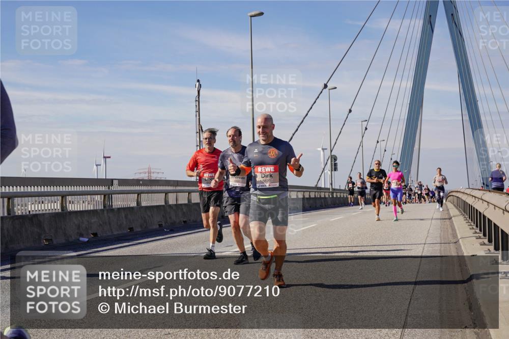 03.10.2025 - Köhlbrandbrückenlauf Michael Burmester http://msf.ph/oto/9077210 03.10.2025 12:42:17 Position 2 5670 meine-sportfotos.de