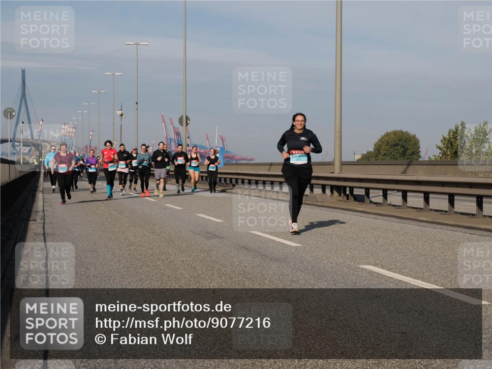 03.10.2025 - Köhlbrandbrückenlauf Fabian Wolf http://msf.ph/oto/9077216 03.10.2025 10:15:43 Position 3  meine-sportfotos.de