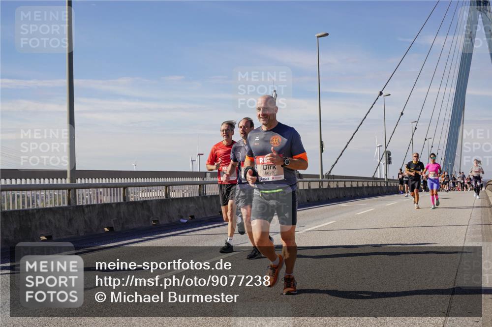 03.10.2025 - Köhlbrandbrückenlauf Michael Burmester http://msf.ph/oto/9077238 03.10.2025 12:42:18 Position 2 5670 meine-sportfotos.de