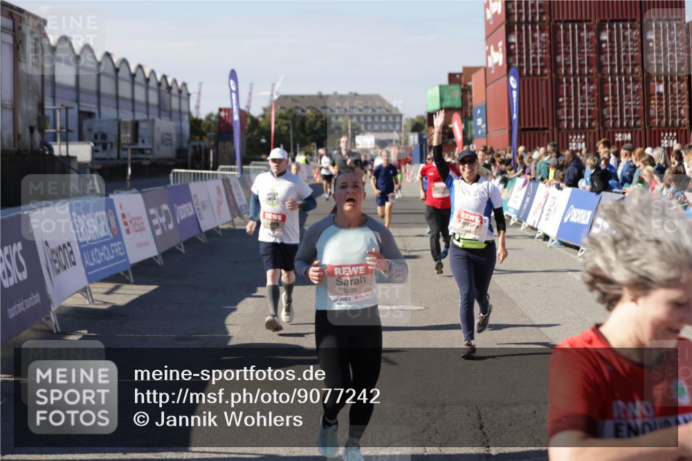 03.10.2025 - Köhlbrandbrückenlauf Jannik Wohlers http://msf.ph/oto/9077242 03.10.2025 13:17:15 Ziel 4242, 4361, 4404, 4982, 4988, 5033, 5073, 5087, 5090, 5429, 5479, 5544, 5638, 5642, 5667, 5890, 5943, 6389, 6431 meine-sportfotos.de