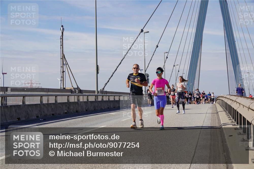 03.10.2025 - Köhlbrandbrückenlauf Michael Burmester http://msf.ph/oto/9077254 03.10.2025 12:42:20 Position 2  meine-sportfotos.de