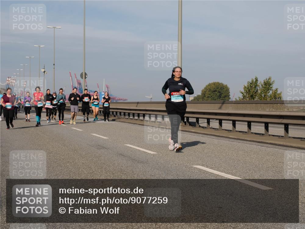 03.10.2025 - Köhlbrandbrückenlauf Fabian Wolf http://msf.ph/oto/9077259 03.10.2025 10:15:44 Position 3 3571 meine-sportfotos.de