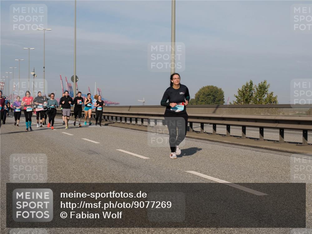 03.10.2025 - Köhlbrandbrückenlauf Fabian Wolf http://msf.ph/oto/9077269 03.10.2025 10:15:44 Position 3  meine-sportfotos.de