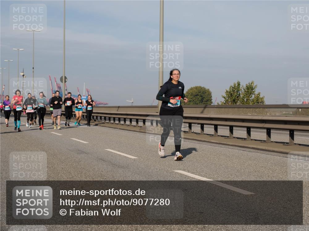 03.10.2025 - Köhlbrandbrückenlauf Fabian Wolf http://msf.ph/oto/9077280 03.10.2025 10:15:44 Position 3  meine-sportfotos.de