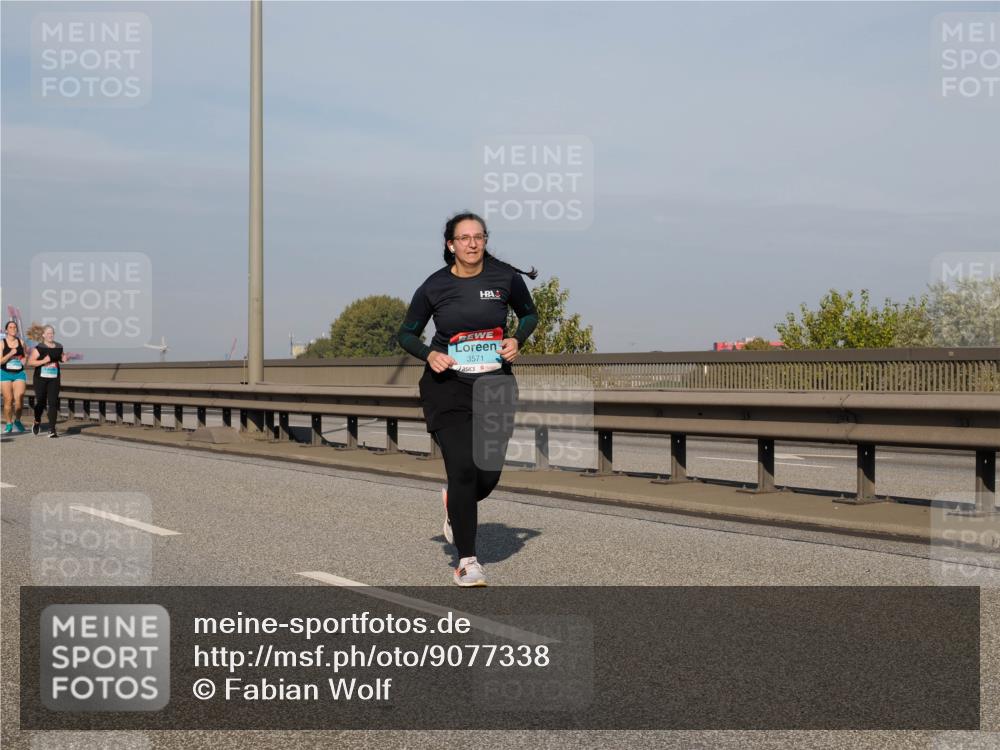 03.10.2025 - Köhlbrandbrückenlauf Fabian Wolf http://msf.ph/oto/9077338 03.10.2025 10:15:46 Position 3 3571 meine-sportfotos.de