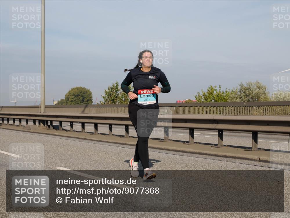 03.10.2025 - Köhlbrandbrückenlauf Fabian Wolf http://msf.ph/oto/9077368 03.10.2025 10:15:46 Position 3 3571 meine-sportfotos.de