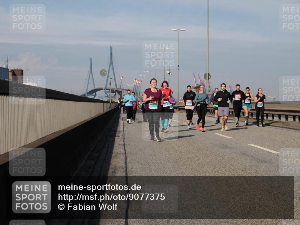 03.10.2025 - Köhlbrandbrückenlauf Fabian Wolf http://msf.ph/oto/9077375 03.10.2025 10:15:48 Position 3  meine-sportfotos.de