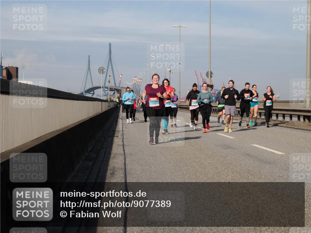 03.10.2025 - Köhlbrandbrückenlauf Fabian Wolf http://msf.ph/oto/9077389 03.10.2025 10:15:48 Position 3  meine-sportfotos.de